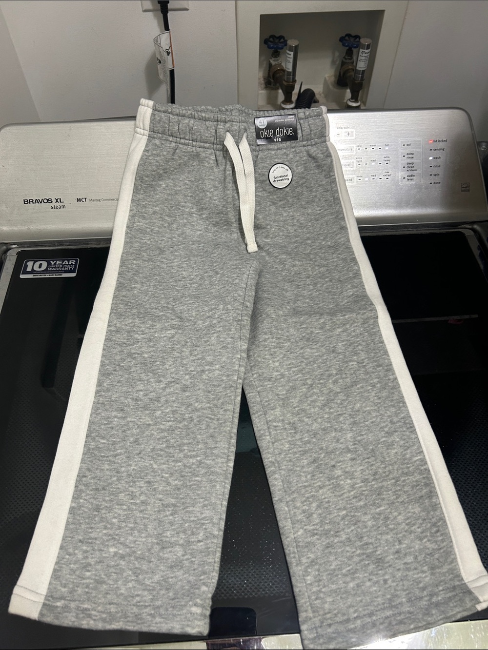 New nwt wide leg sweatpants fleece line warm drawstring boys size 4t unisex